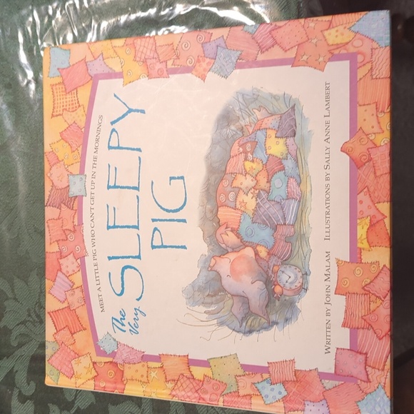 Book bundle of 2 hardcover - Picture 3 of 5